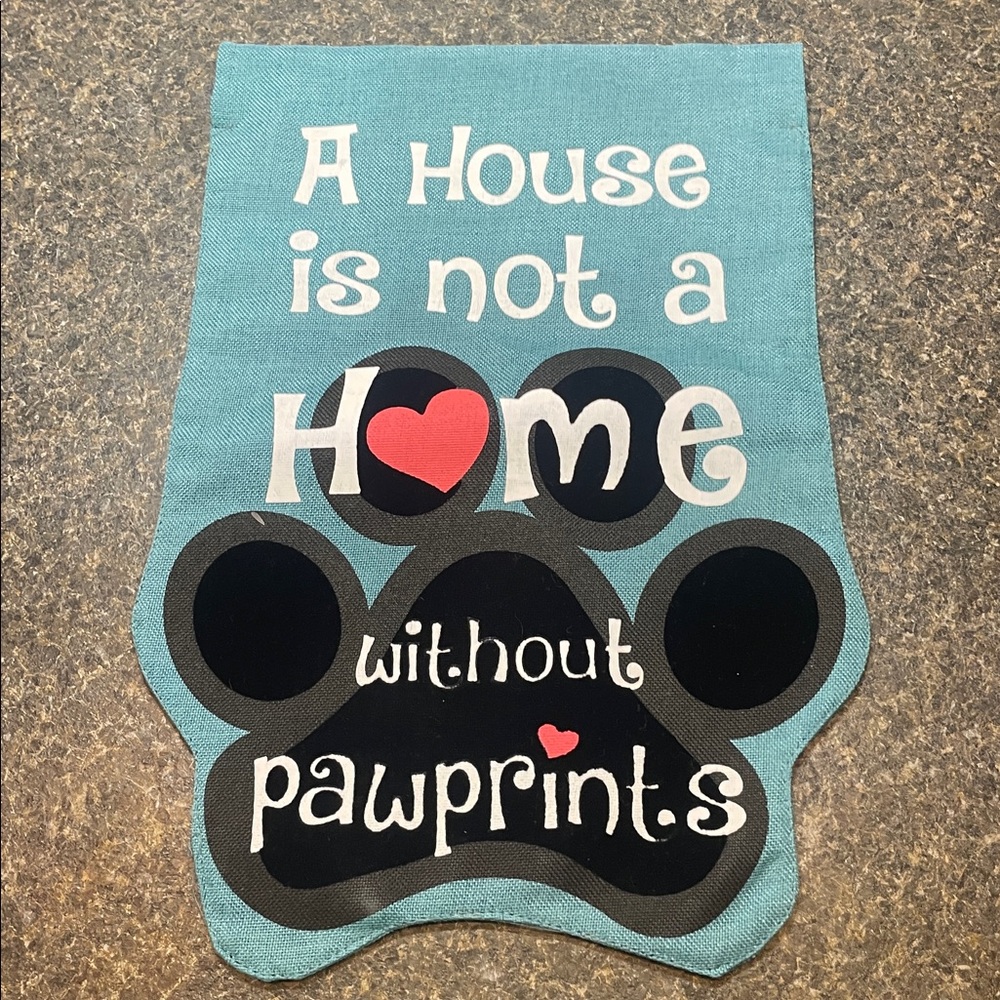 Blue Pawprint flag for Hanging in garden or front of house - Picture 5 of 5